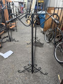 Store Racks
