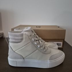 Ugg Sneakers