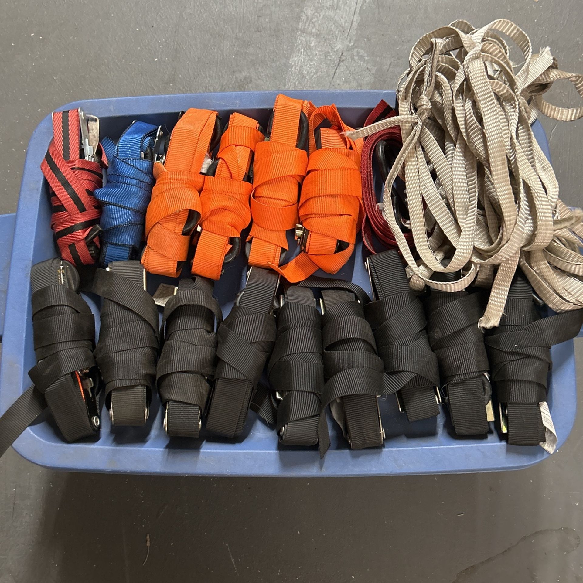15 Ratchet Straps And Webbing 