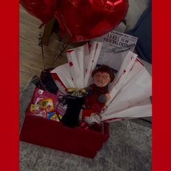 Friday The 13th Spooky Basket Valentine Roses Gifts 