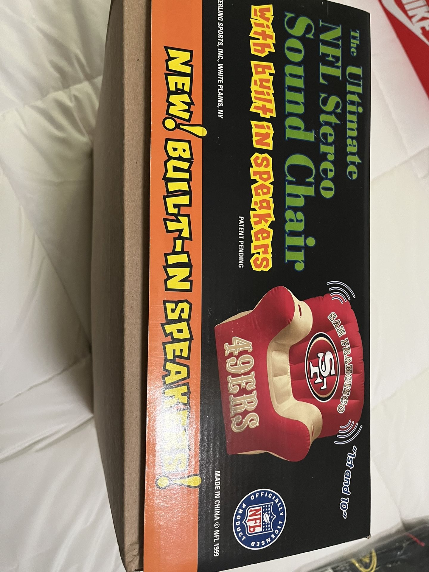 SF 49ers Ultimate NFL Stereo Sound inflatable Chair With Speakers for Sale  in Phoenix, AZ - OfferUp