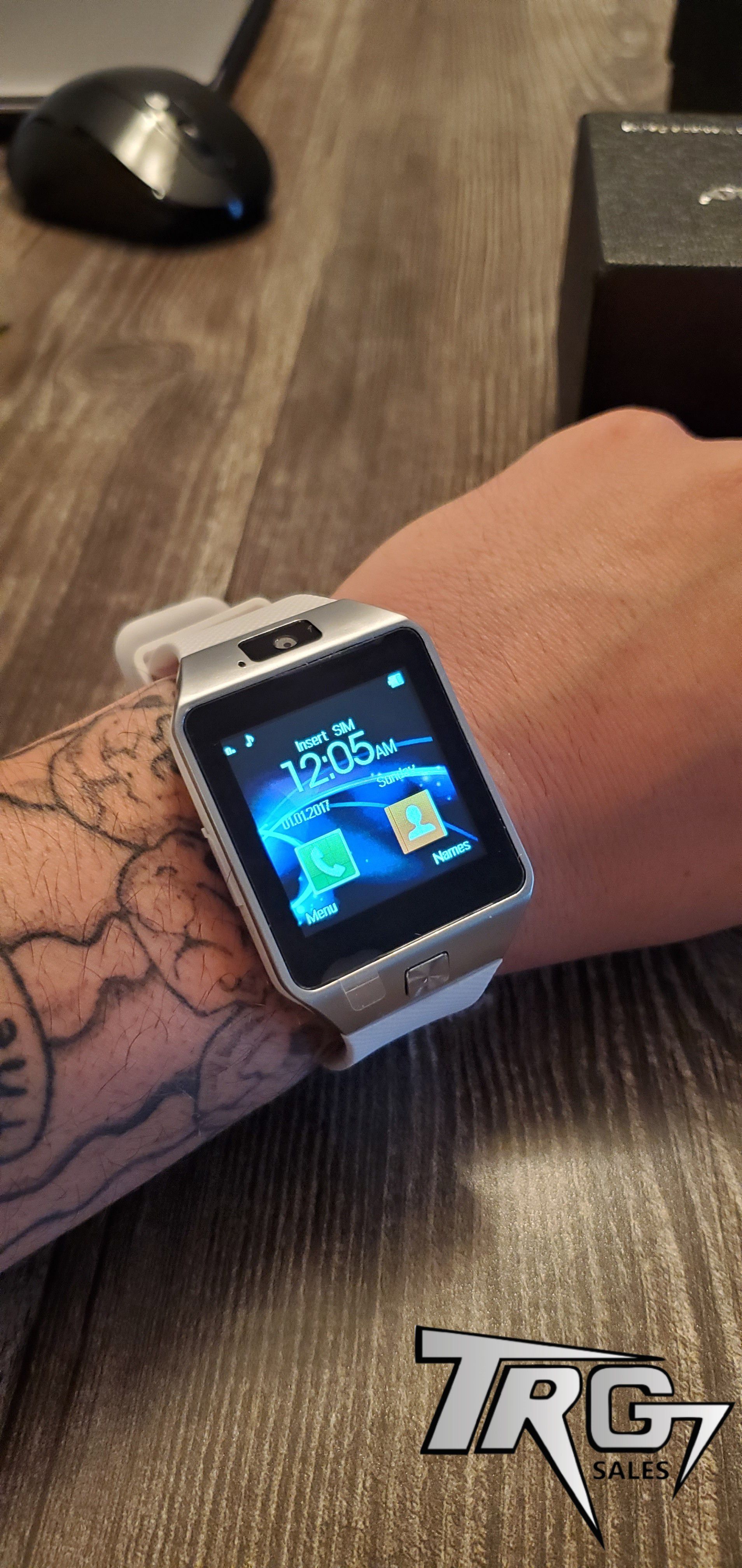 WHITE BRAND NEW SMART WATCH FOR ANDROID. WATCH+PHONE!! GET 2 OR MORE AND SAVE $$$