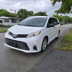 2020 Toyota Sienna