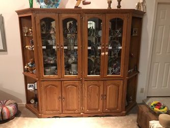 Oak wood Wall Unit 5 pieces leaded glass & TV Cabinet