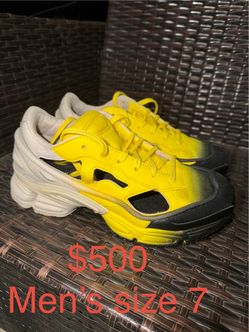 Men’s shoes