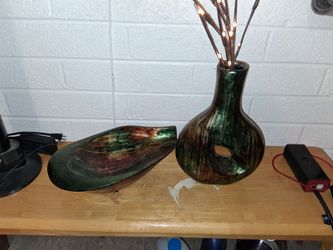 Decorative Vase and bowl.
