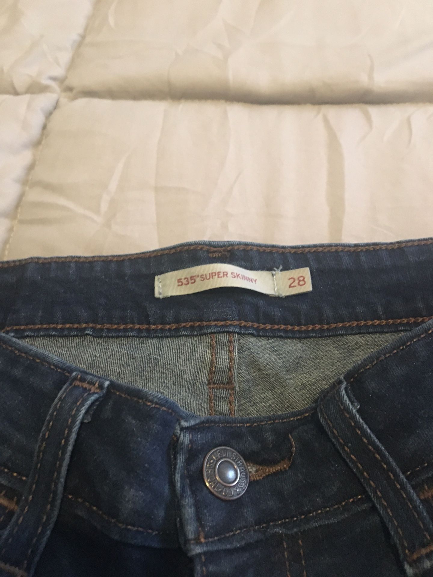 Super Skinny Levi’s
