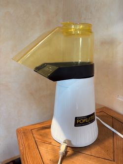 Air popper for healthier popcorn