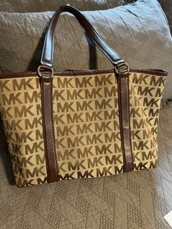 Bolsa mk