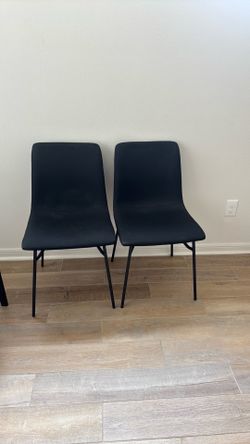 Chairs for tables 35