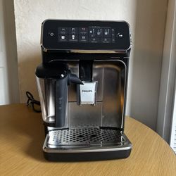 ☕️ Philips 3300 Series Fully Automatic Espresso Machine - LatteGo☕️
