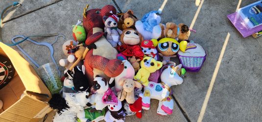 Box of stuffed toys and semi 90s vintage  toys etc