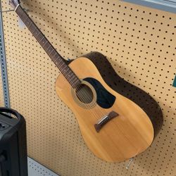 Great Starter Guitar!