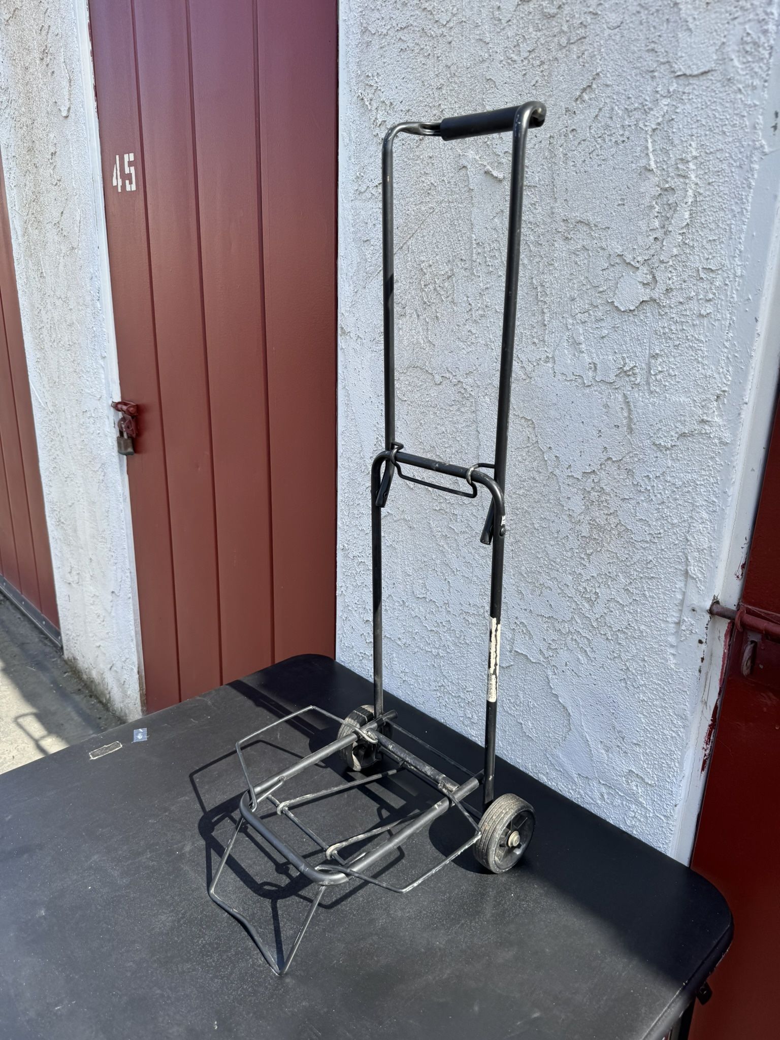 Black Metal Folding Luggage Cart