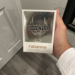 Invictus cologne