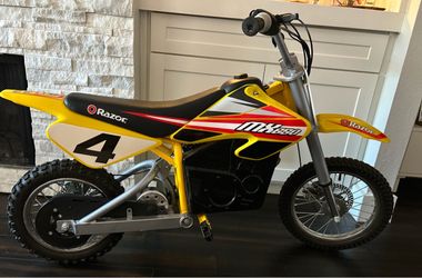 Razor MX650 Electric Dirt Bike Excellent condition