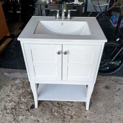 Bathroom Sink And Faucet Brand New