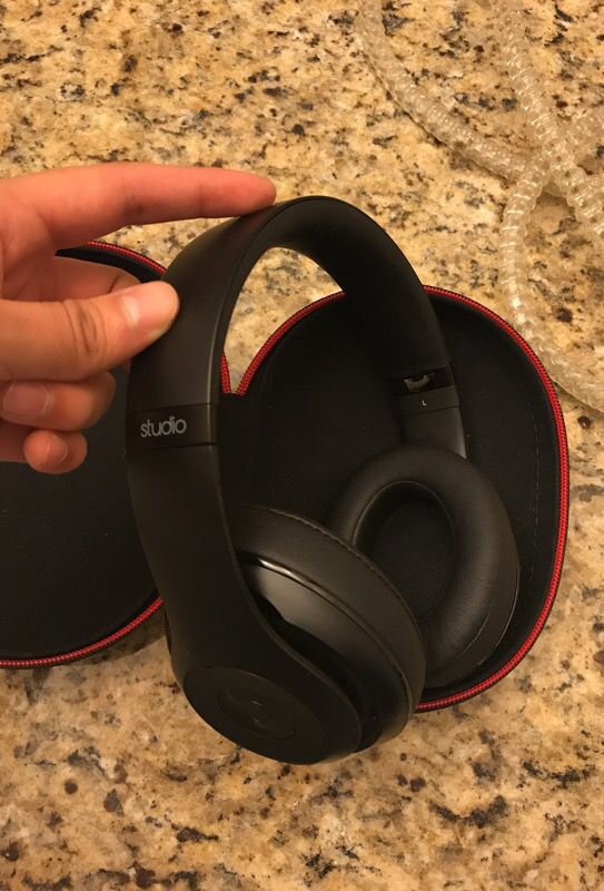 Dre Studio Beats Headphones