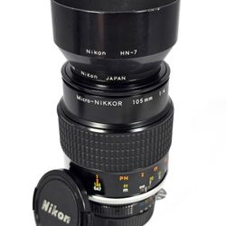 MINT Nikon Micro NIKKOR 105mm f/4 EX AI-S Lens w/ Caps, Filter & Nikon HN-7 Hood