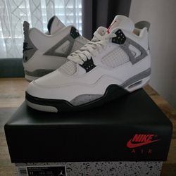 Air Jordan 4 White Cement 2025 Size 11 DS Brand New