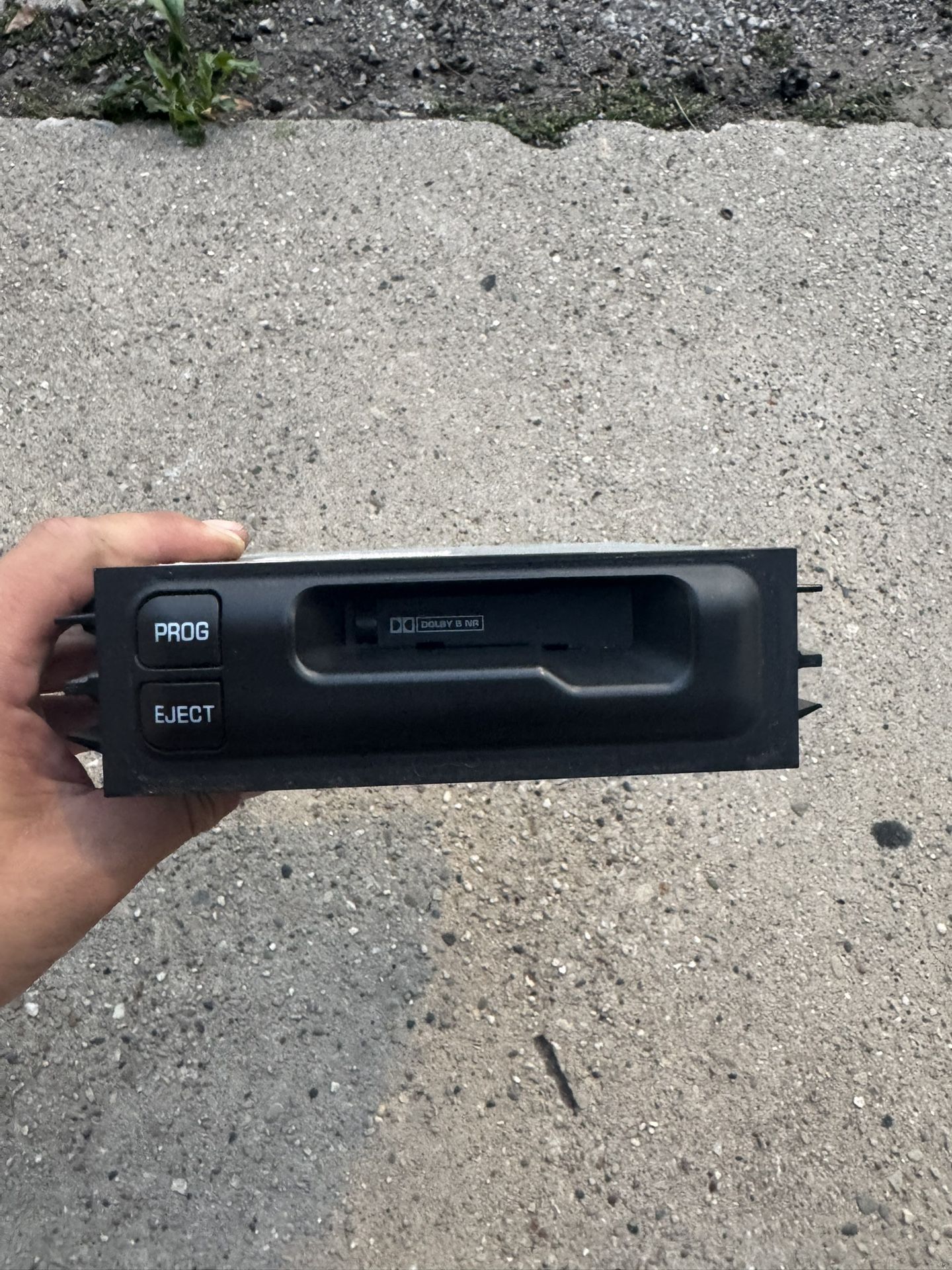 95-02 Chevrolet GMC Cassette Player
