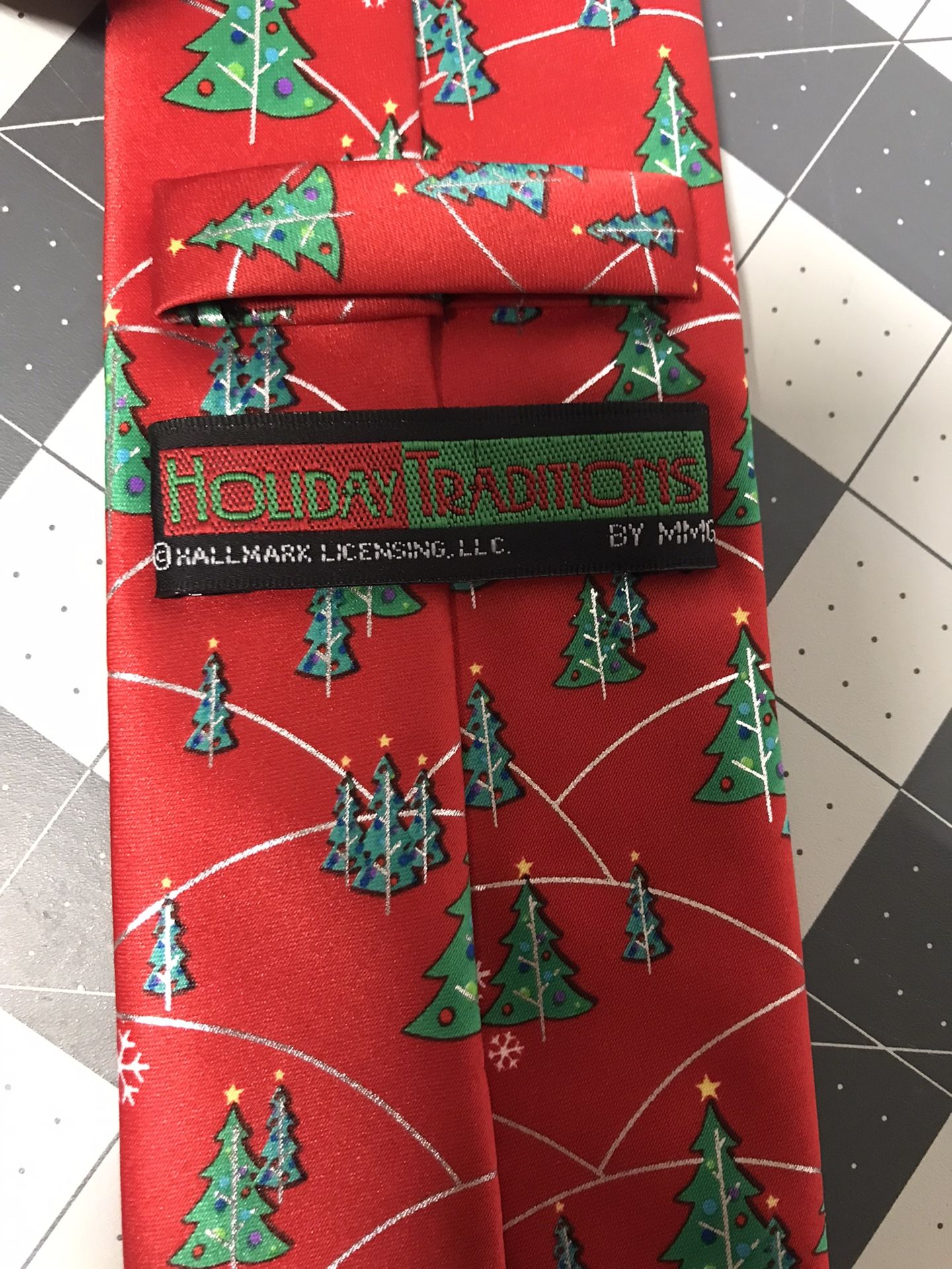 Hallmark Christmas tree men’s neck ties red and green