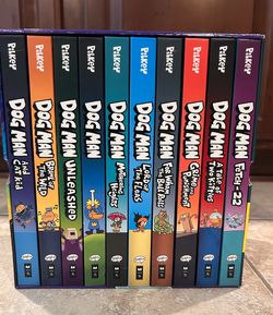 Dog Man Graphic Novel Set
