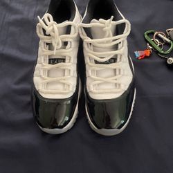 JORDAN 11 IREDESCENTS