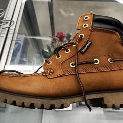 Men’s Size 9 Timberland Boots