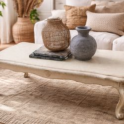 Vintage chic cream table