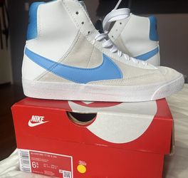 Nike Blazer ( Brand New)