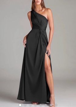 Azazie Formal Dress / Gown