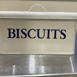 VTG Farmhouse Metal Biscuit Box with Lid