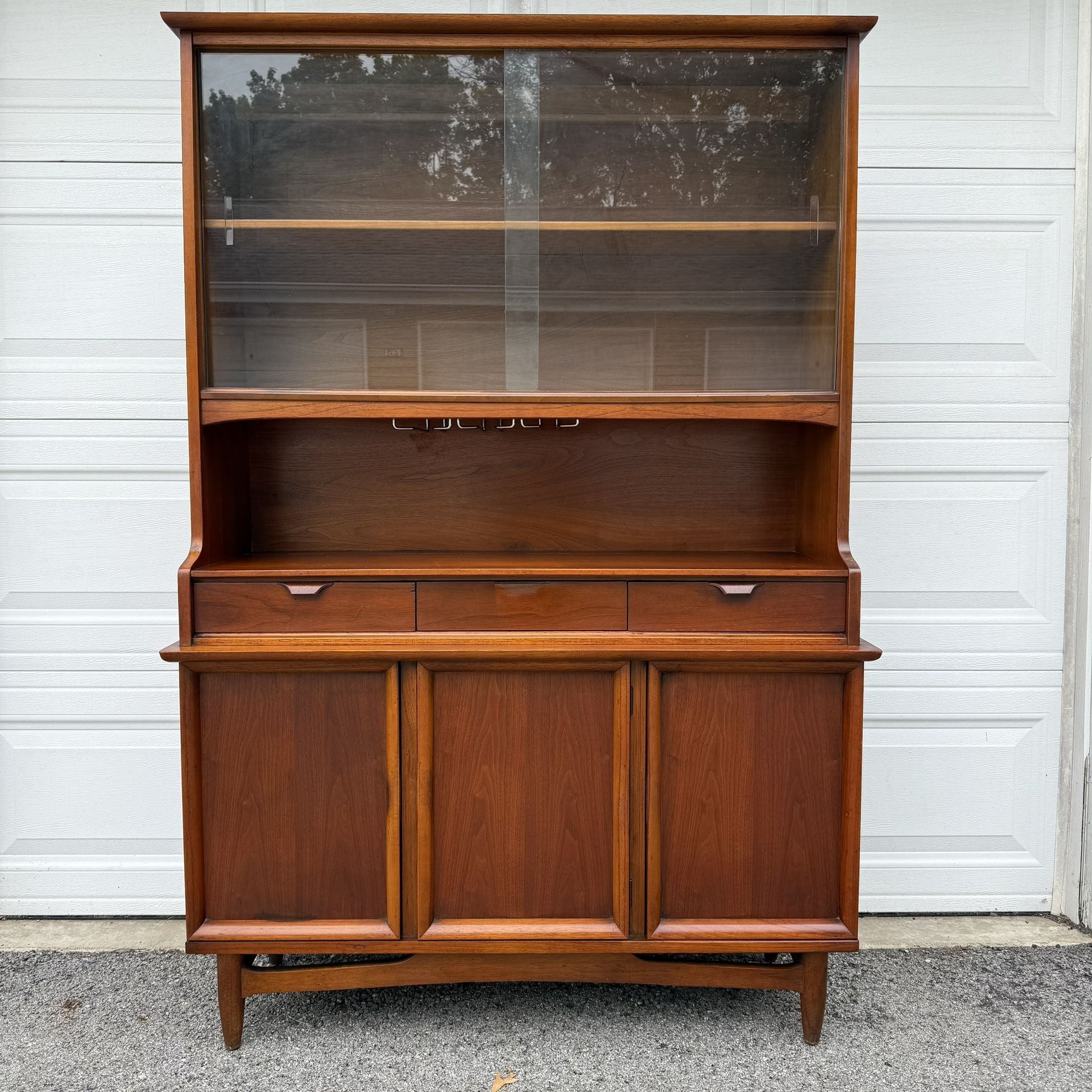 Vintage Mid Century MCM China Hutch Cabinet