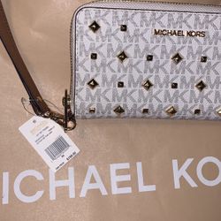 Michael Kors Wristlet/Wallet