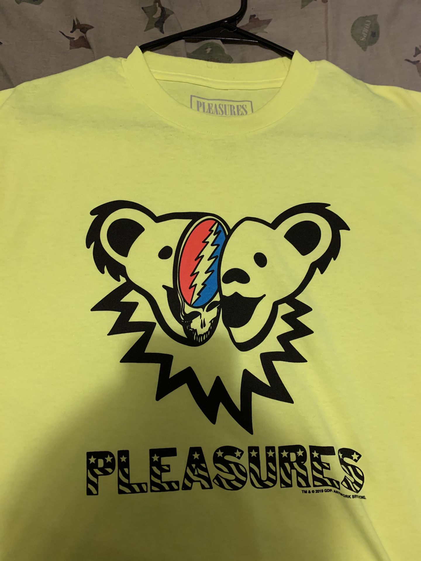 Pleasures shirt