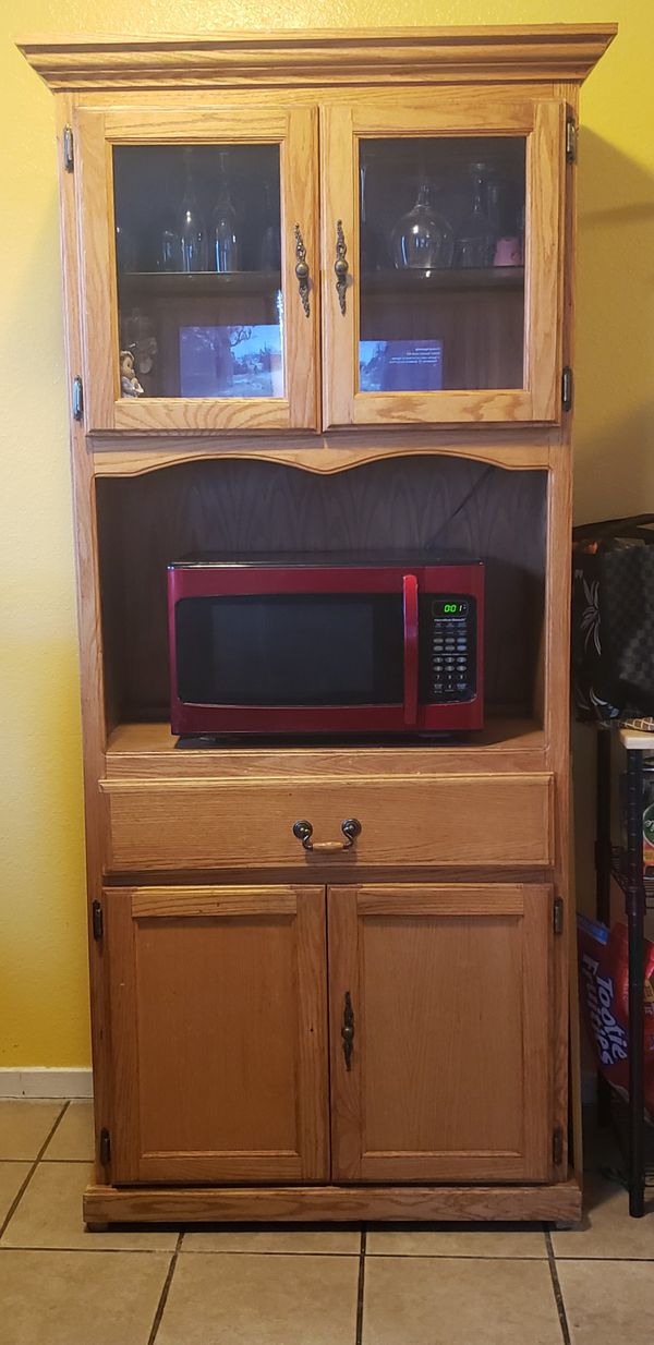Kitchen hutch/microwave stand for Sale in North Las Vegas, NV - OfferUp