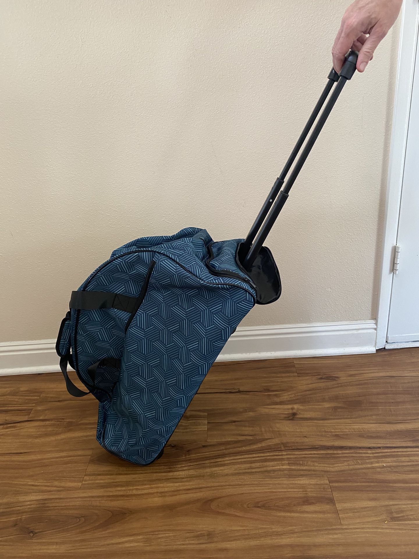 Rolling Duffel bag