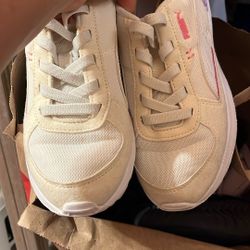 Pumas Size 2
