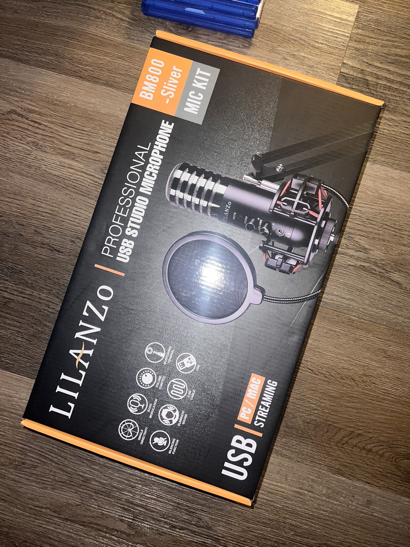 Studio Streaming Microphone