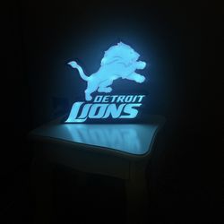 Defend The Den! Lions Light Box