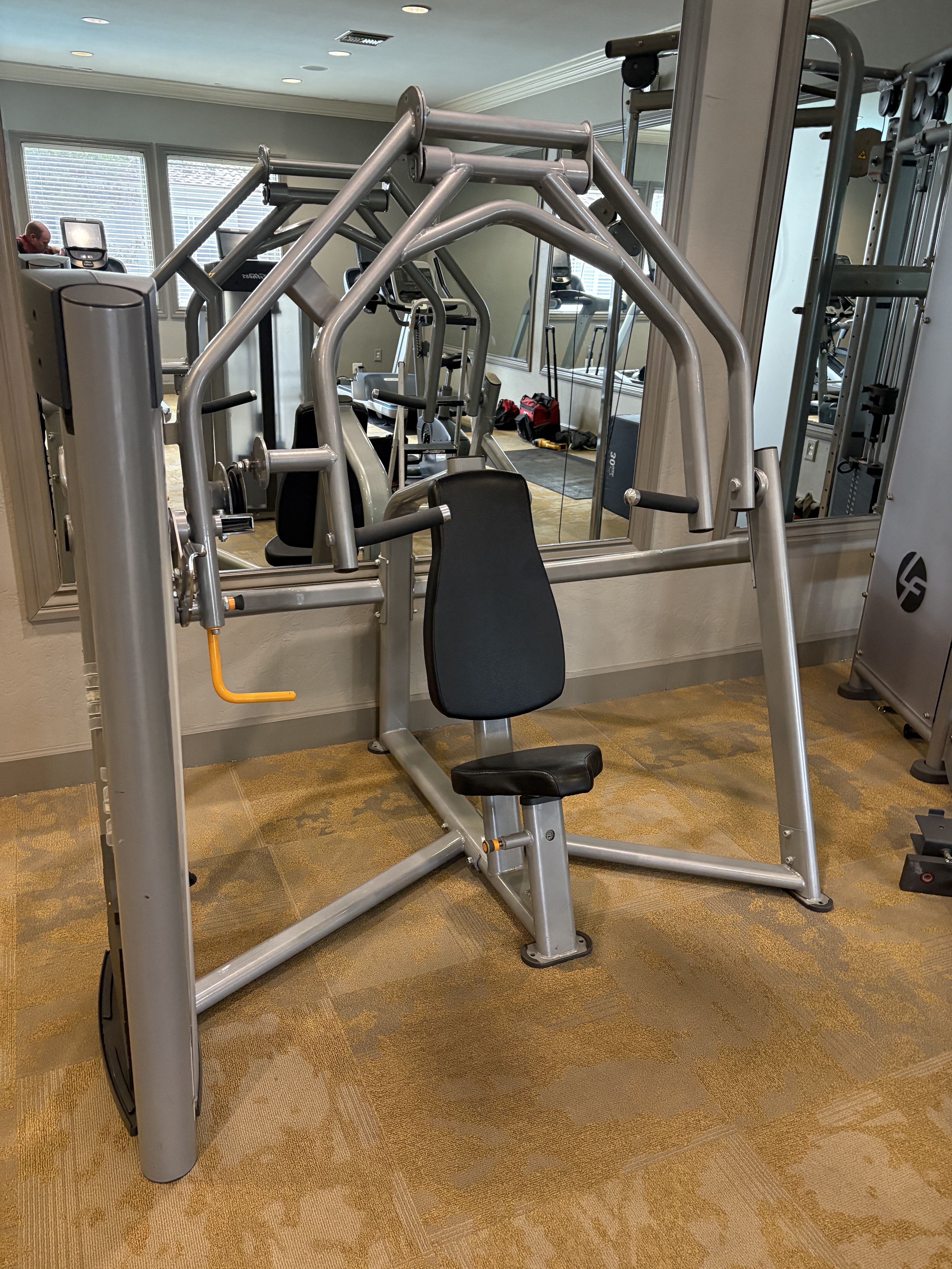 Life Fitness Optima Multi Press