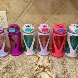 6 PCs Girls Water Bottles, Zulu Brand Are Like New (used less than 3 months for part-time preschool). My daughter wants a different water bottle after