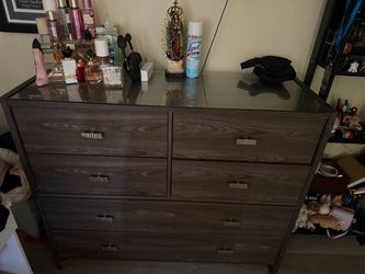 Dark Wood 6-Drawer Dresser with Glass Top
