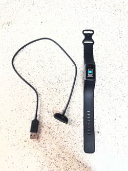 Fitbit Charge 5