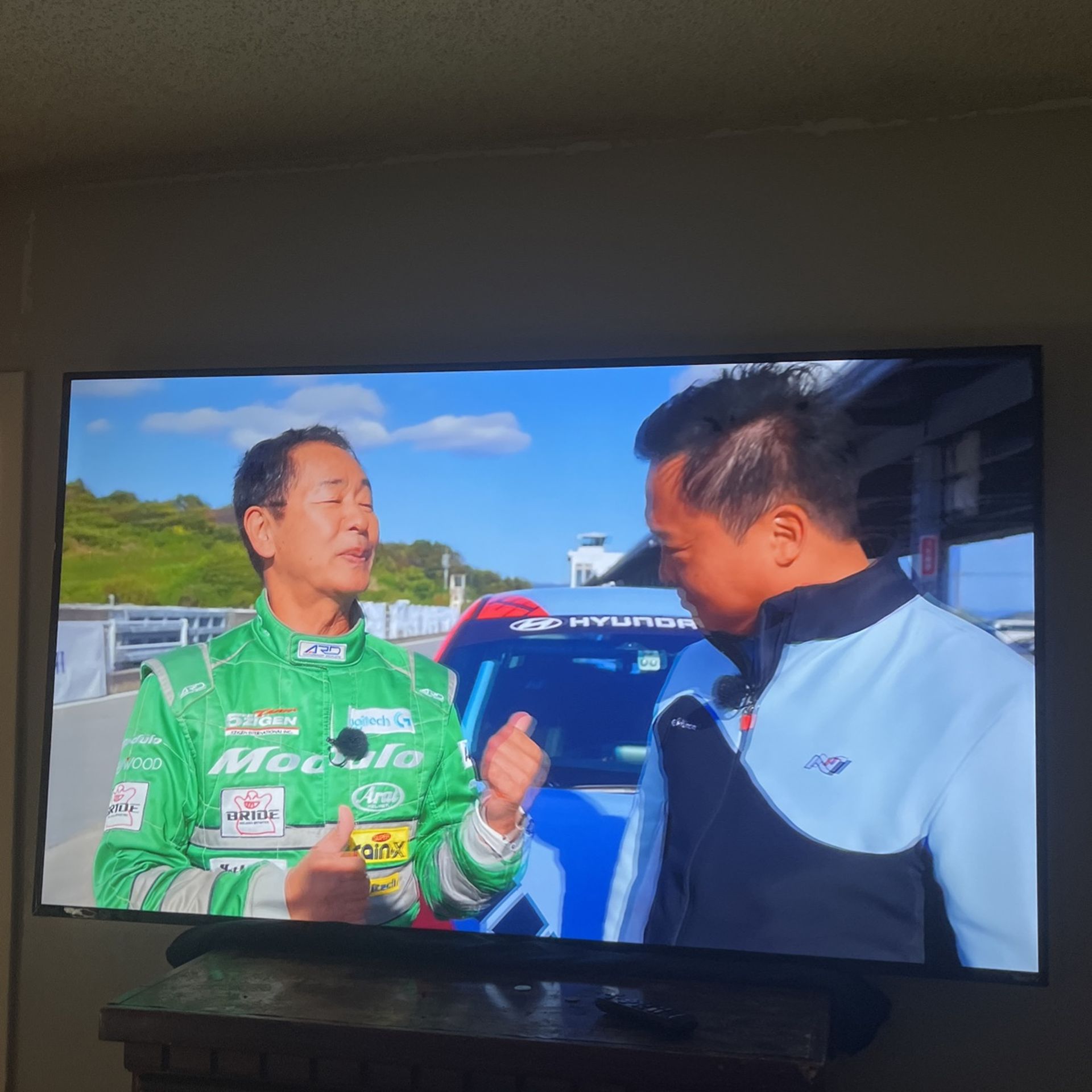 65 Inch 4K Roku TV