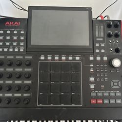 Akai MPC  X