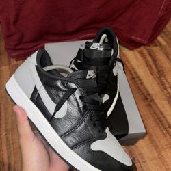 Jordan 1 Low Shadow