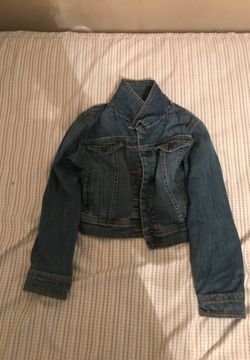 Girl jean jacket size 6