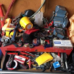  Two red rolling tool chest for the price of one now that's a deal!